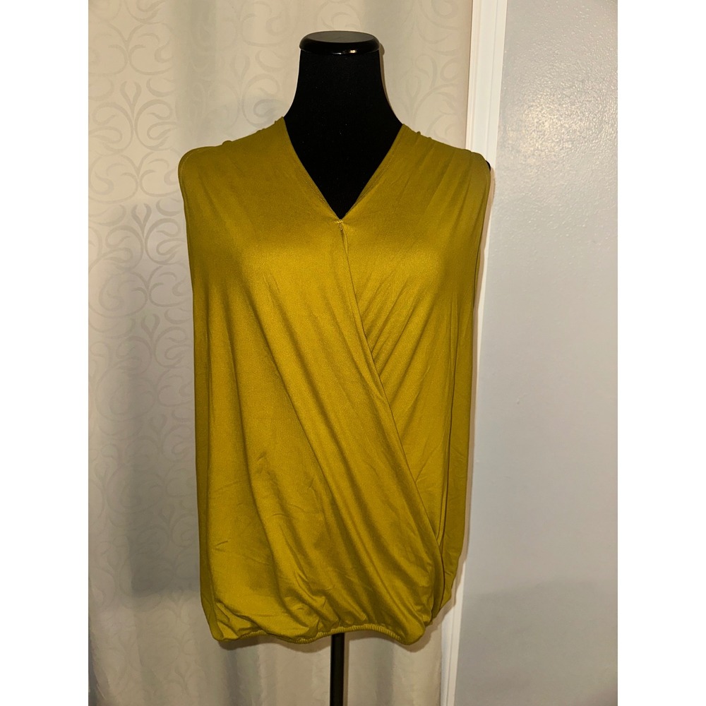 Zenana Olive Mustard Yellow Faux Wrap Front Sleeveless Bubble Hem Top - L‎